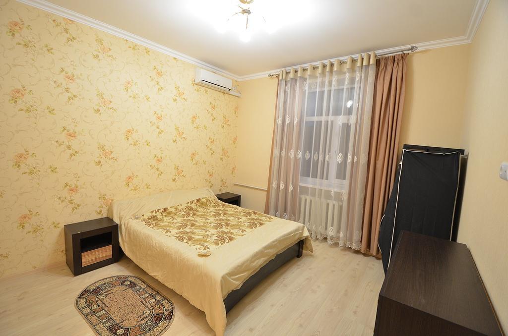 Lux Apartment Sobornaya Nikolayev Ngoại thất bức ảnh