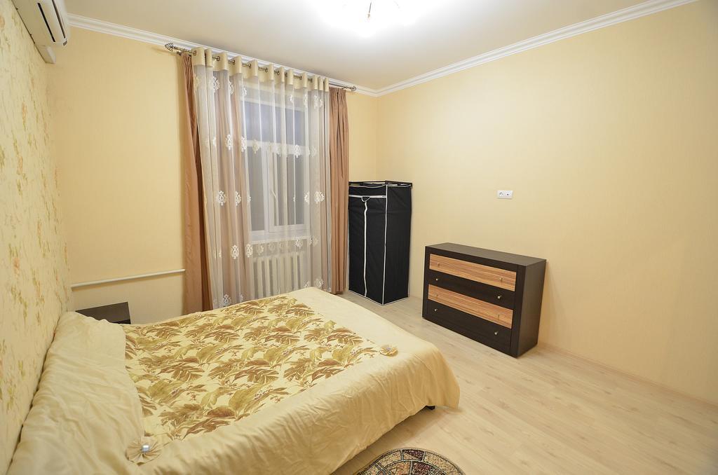 Lux Apartment Sobornaya Nikolayev Ngoại thất bức ảnh